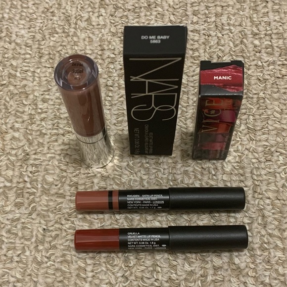 Premium Brands Lipstick Bundle Value at $130+ - Picture 4 of 5